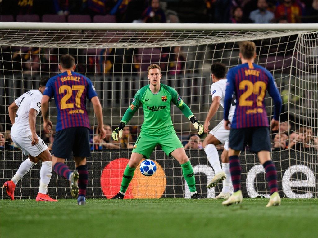 什琴斯尼不败金身告破，首遭巴萨生涯失利