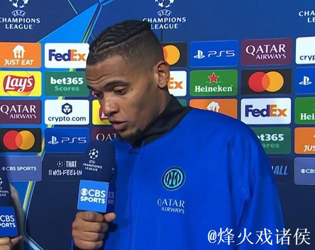 阿坎吉:我认为那根本不是点球,但我们不能给裁 阿坎吉:我认为那根本不是点球,但我们不能给裁