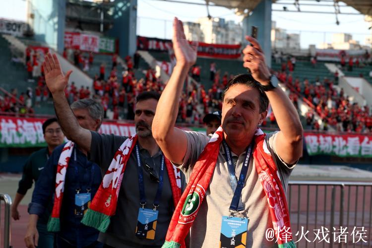 拉莫斯:想让每一位河南球迷,为河南队感到自豪 拉莫斯:想让每一位河南球迷,为河南队感到自豪